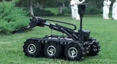 140kg Yükleme Yeteneği ile Hassas İşleme Bomba İmha Robotu Siyah Renk